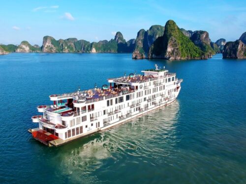 Du Thuyền Hạ Long Ambassador Day Cruise trên Vịnh Hạ Long