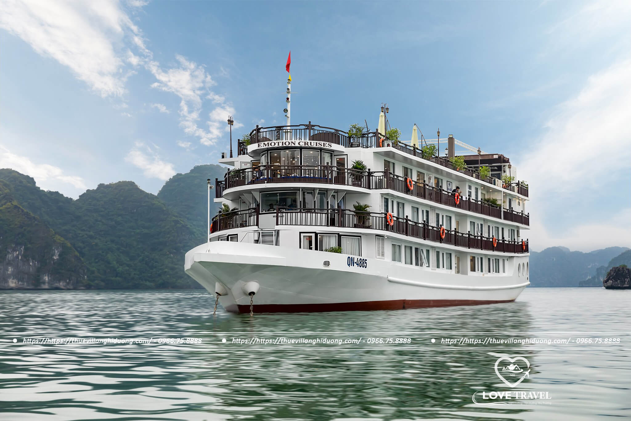 Du Thuyền Hạ Long – Emotion Overnight Cruise Du Thuyền Hạ Long Emotion Overnight Cruise trên Vịnh Hạ Long