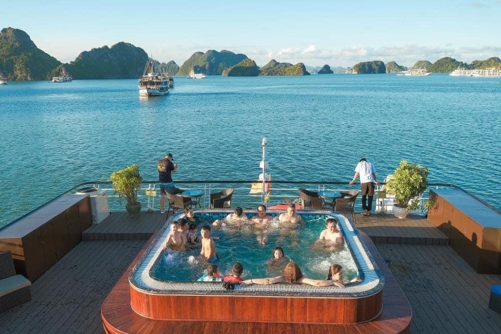 du-thuyen-ha-long-la-casta-overnight-cruise (4)